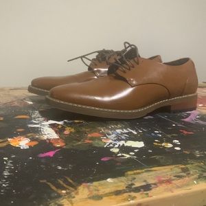 Van Heusen Dress Shoes